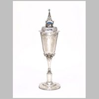 Ashbee, The Painter-Stainer’s Cup, photo Victoria and Albert Museum.jpg